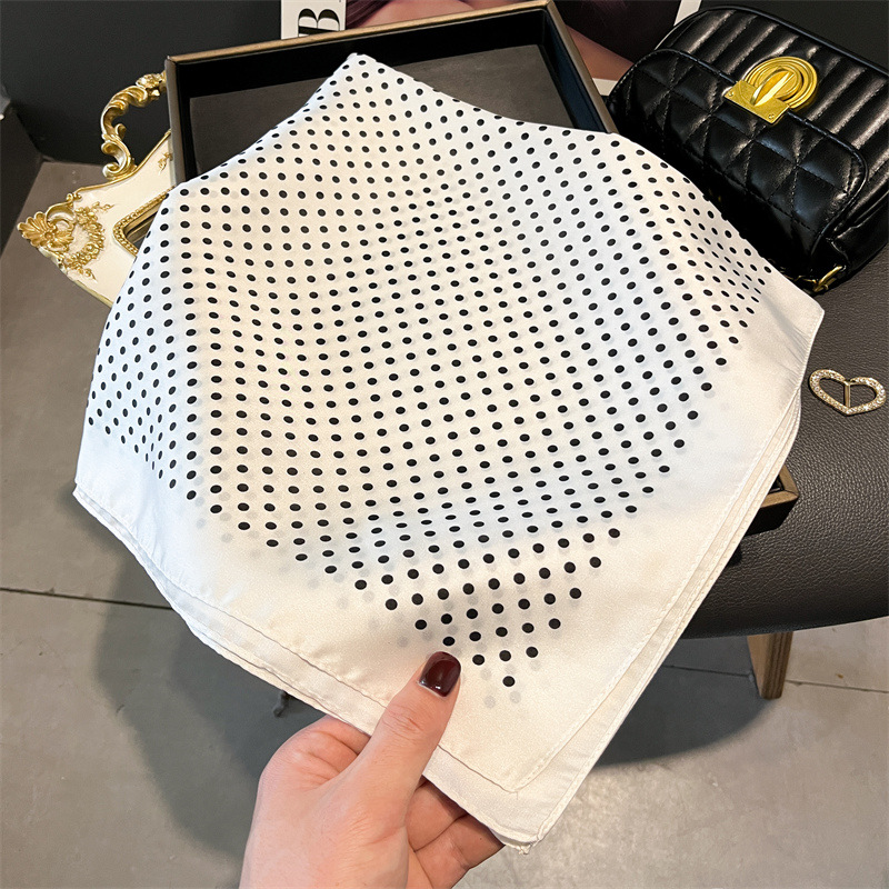 Luksusowe nowa drukowana szali – Luxury Bags For Summer recenzja i cena