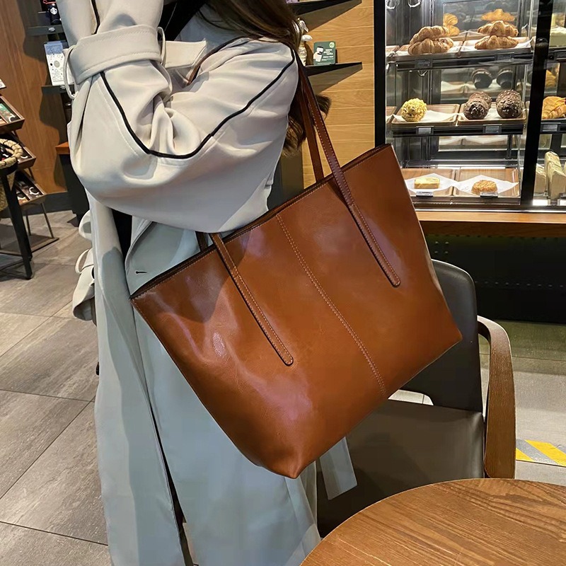 Nadczasowa torba typu tote w s – Luxury Bags Everyday recenzja i cena
