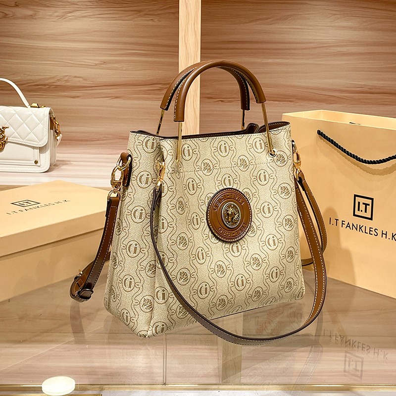 Lekka luksusowa torebka damska – Luxury Bags For Summer recenzja i cena