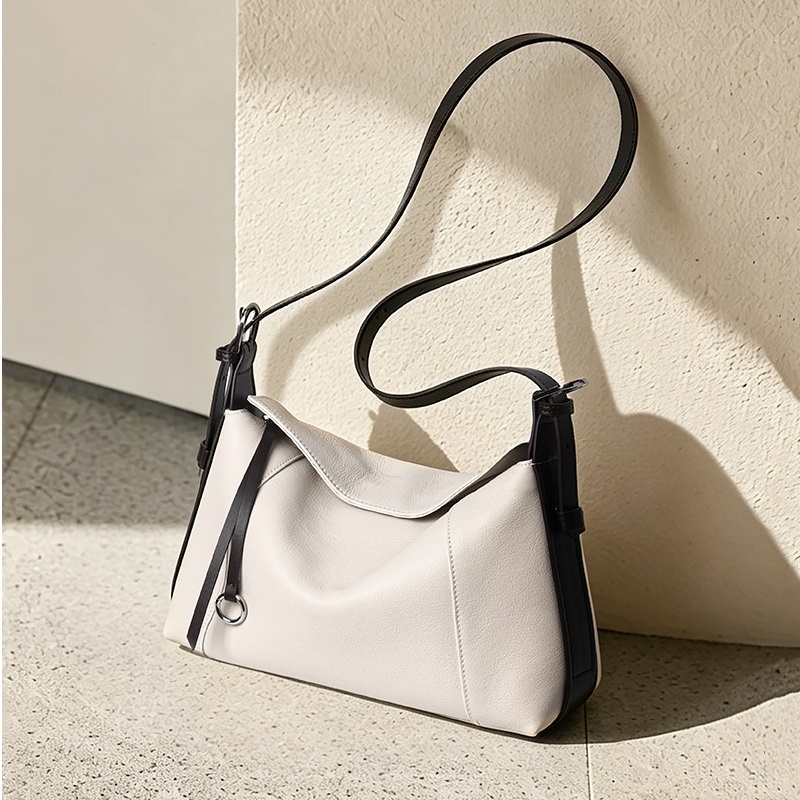 Luksusowa torebka pod pachę z  – Luxury Bags Everyday recenzja i cena
