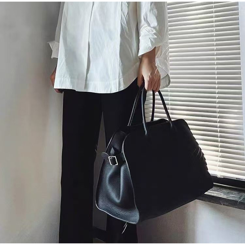Modna torba typu tote o dużej  – Luxury Bags Korea recenzja i cena