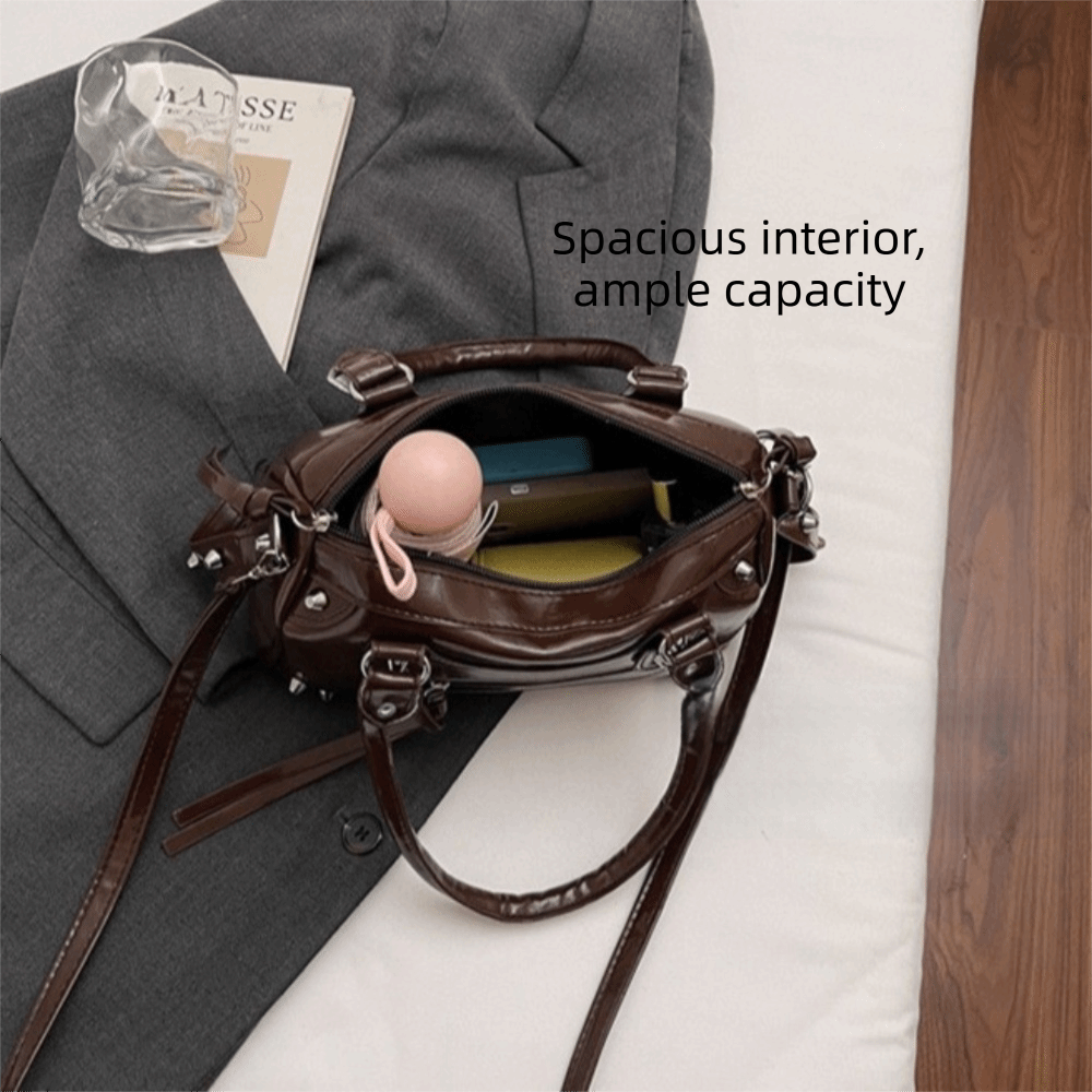 Torebka damska vintage z nitam – Top Handle Patent Bag recenzja i cena