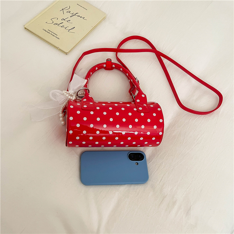 Koreańska mini torebka w kropk – Top Handle Patent Bag recenzja i cena