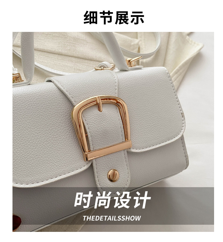 Różowa mini torebka Barbie ze  – Top Handle Patent Bag recenzja i cena